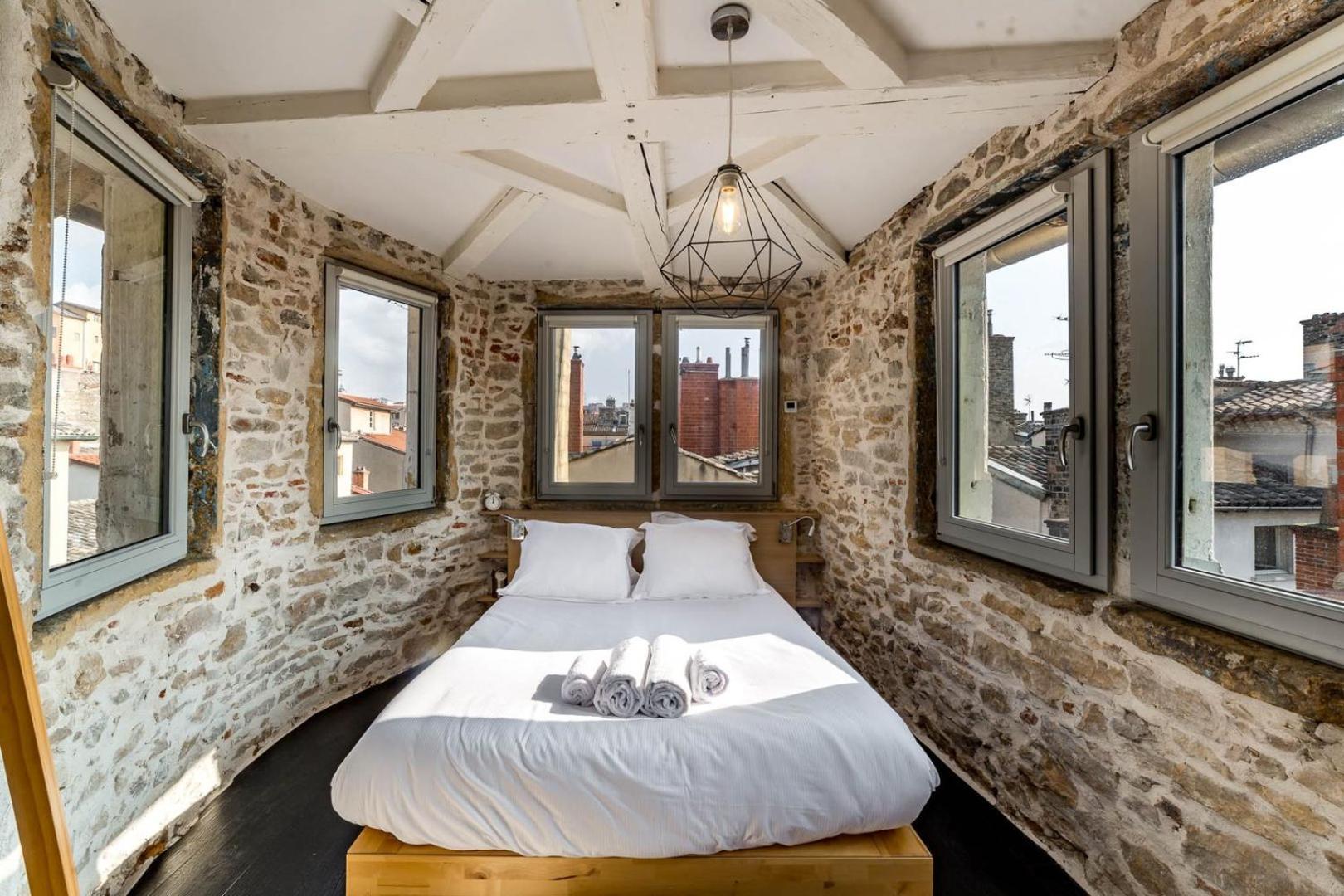 Sky'Room - Jacuzzi & Vue - Vieux Ліон Екстер'єр фото
